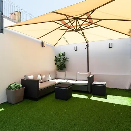 Luxury Villa With A Pool In The City - No Parties Allowed Lisbon Exterior photo